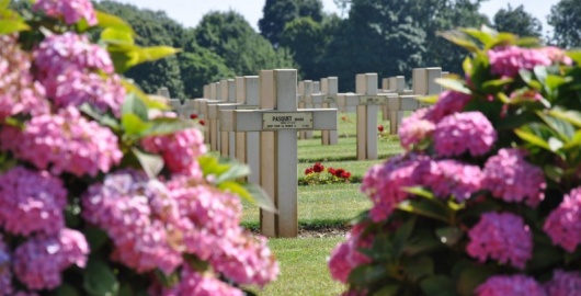 NotreDameDeLoretteCemetery